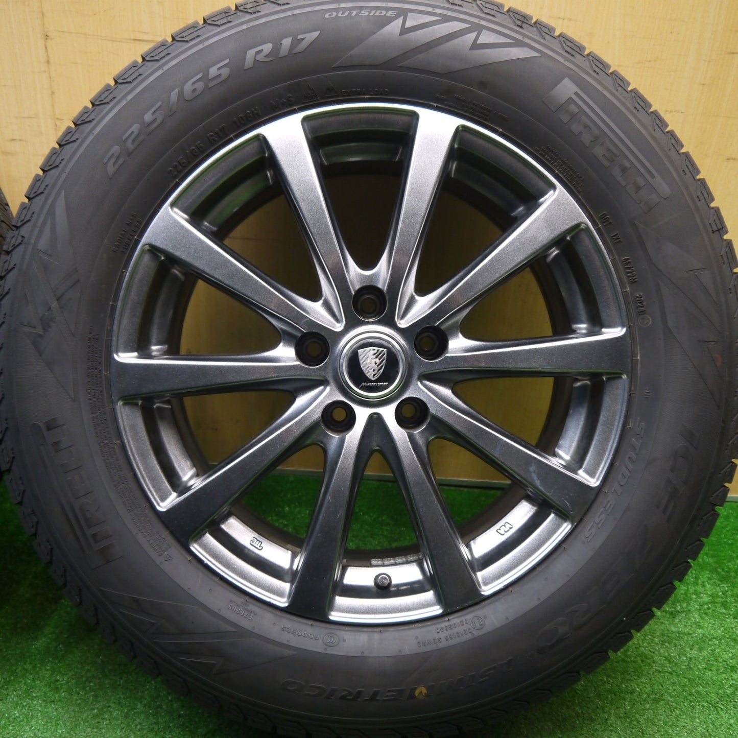 バリ溝！24年！9.5分以上★スタッドレス 225/65R17 ピレリ アイスゼロ アシンメトリコ MANARAY SPORT マナレイ スポーツ 17インチ PCD114.3/5H★5111201Hス