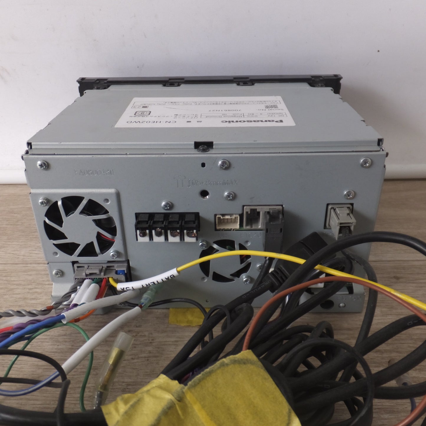 [送料無料] 現状品★パナソニック Panasonic カーナビステーション Strada CN-HE02WD(16)★