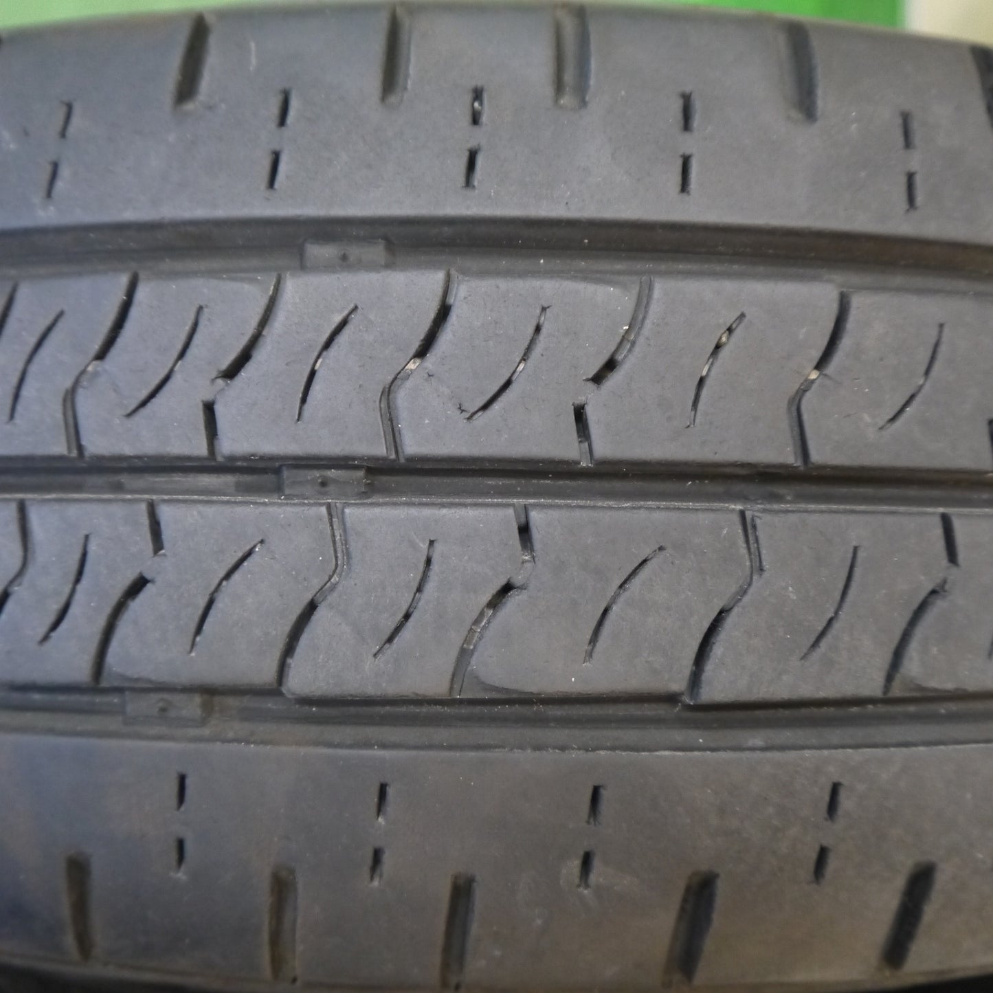 バリ溝！24年！9.5分★195/80R15 107/105R クムホ PorTran KC53 PERFORMANCE WHEELS パフォーマンス ホイール 15インチ PCD139.7/6H★6041301Hノ