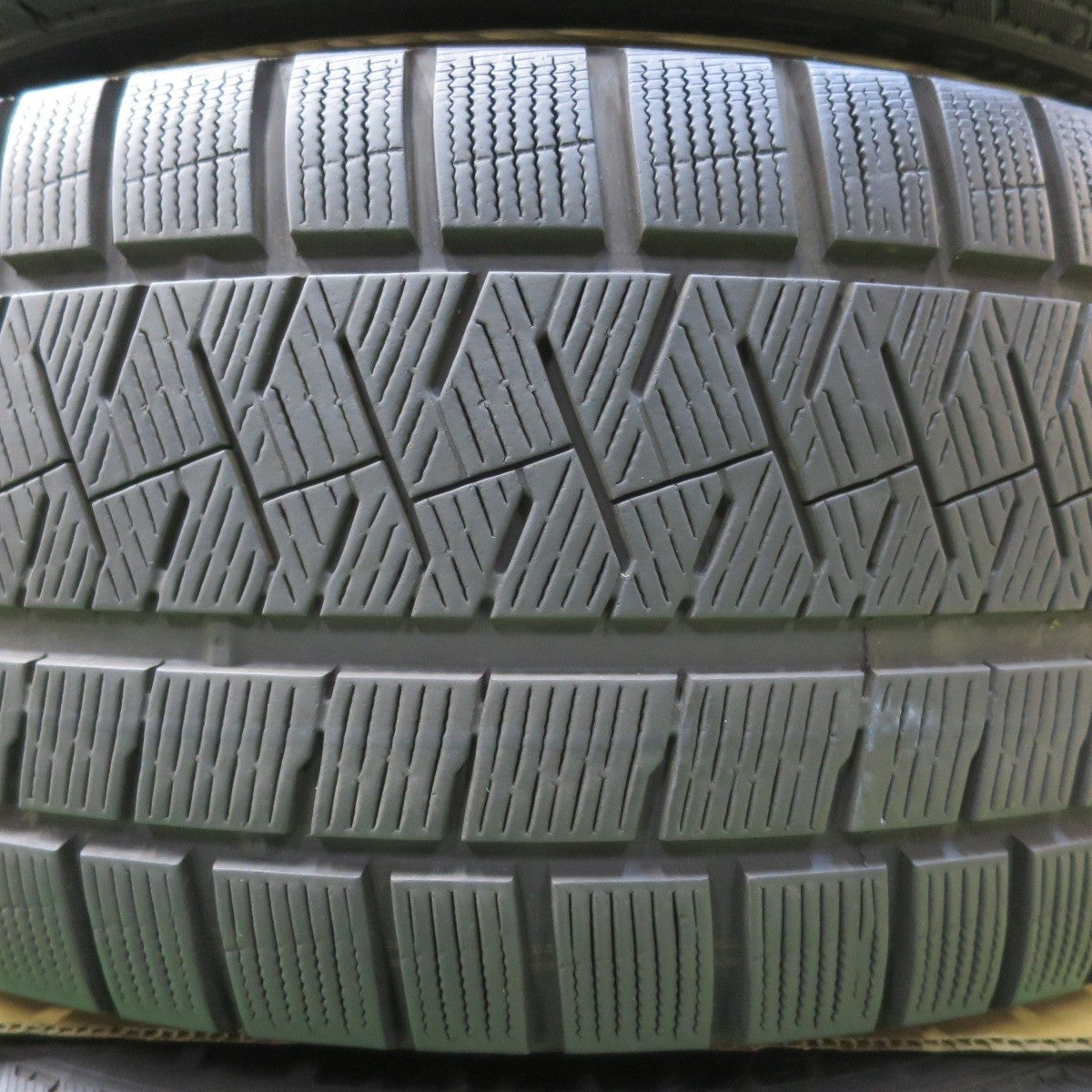 センサー付！キレイ★アルファロメオ ジュリア 純正 225/45R18 255/40R18 スタッドレス ピレリ アイスアシンメトリコ 18インチ PCD110/5H★5020310イス