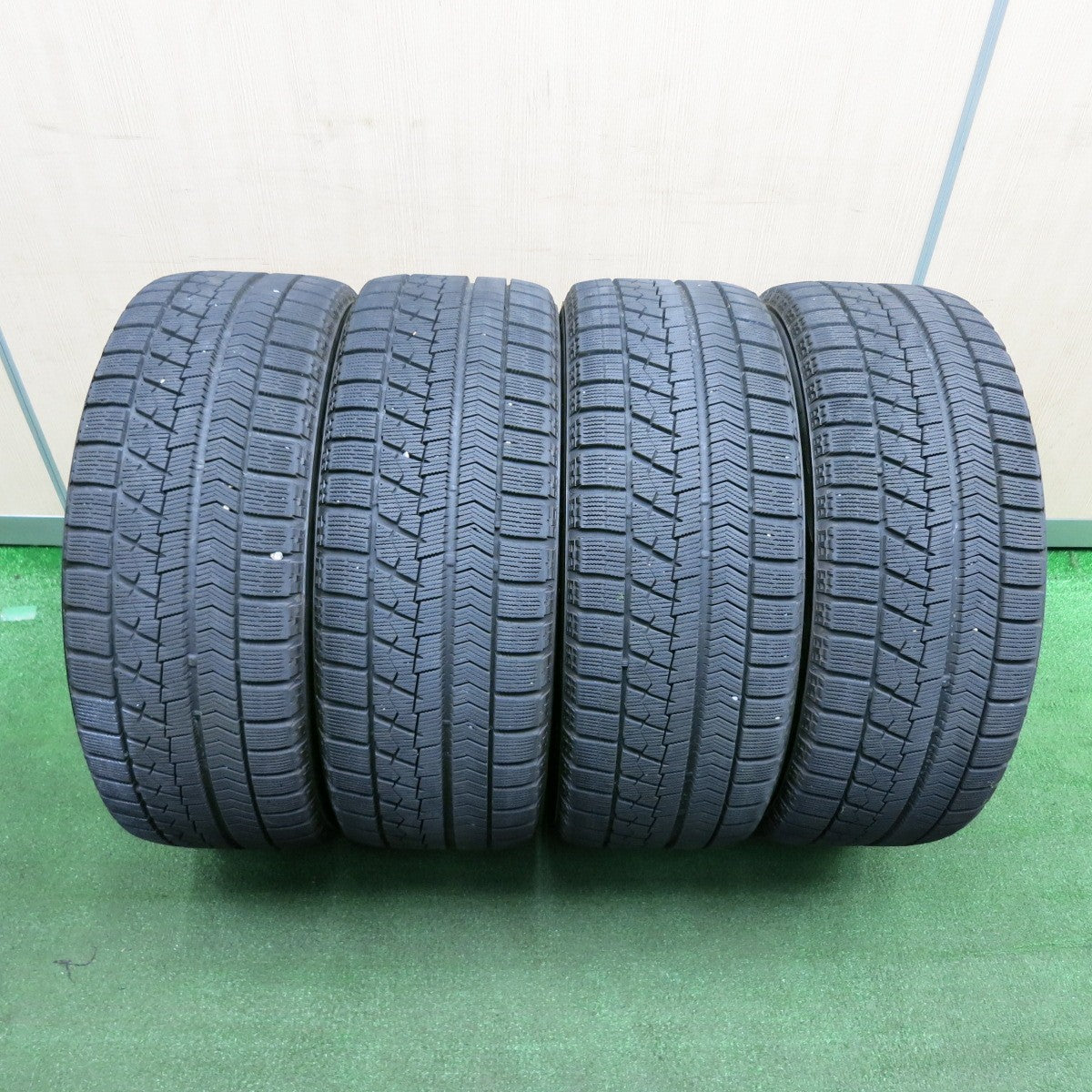 *送料無料* バリ溝！キレイ！9分★スタッドレス 215/50R17 ブリヂストン ブリザック VRX MANARAY SPORT マナレイスポーツ PCD114.3/5H★4041001TNス
