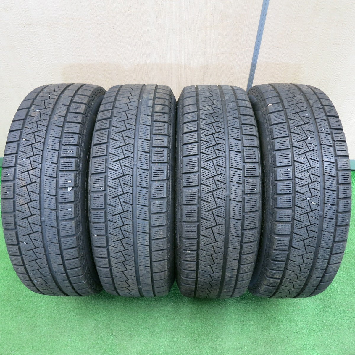 [送料無料] キレイ★スタッドレス 185/65R15 ピレリ アイスアシンメトリコ プラス GMach weds 15インチ PCD100/5H★4121605TNス
