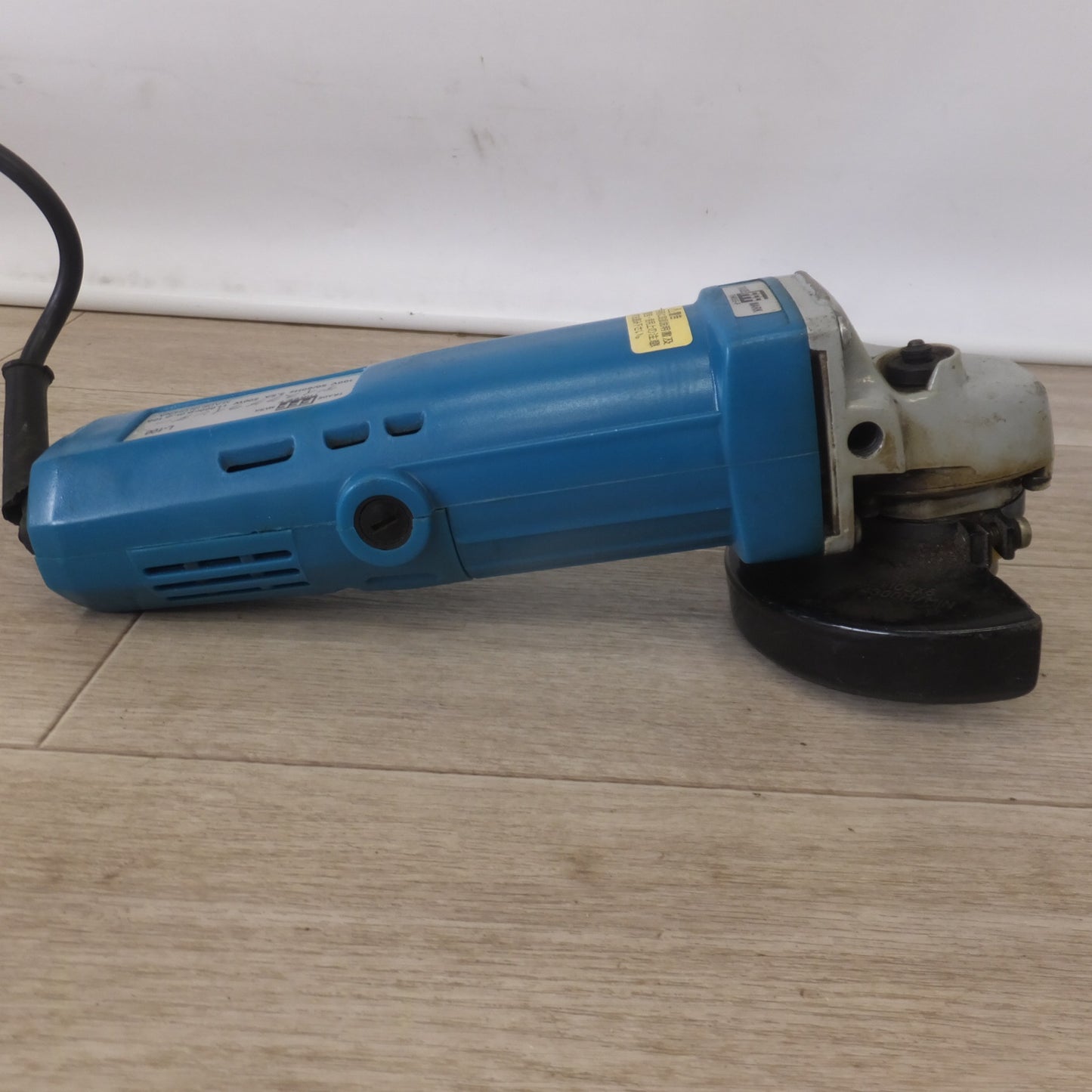 [送料無料] ★大新実業 FFF THREE-F ディスクグラインダー L-100　100V 50/60Hz 500W★