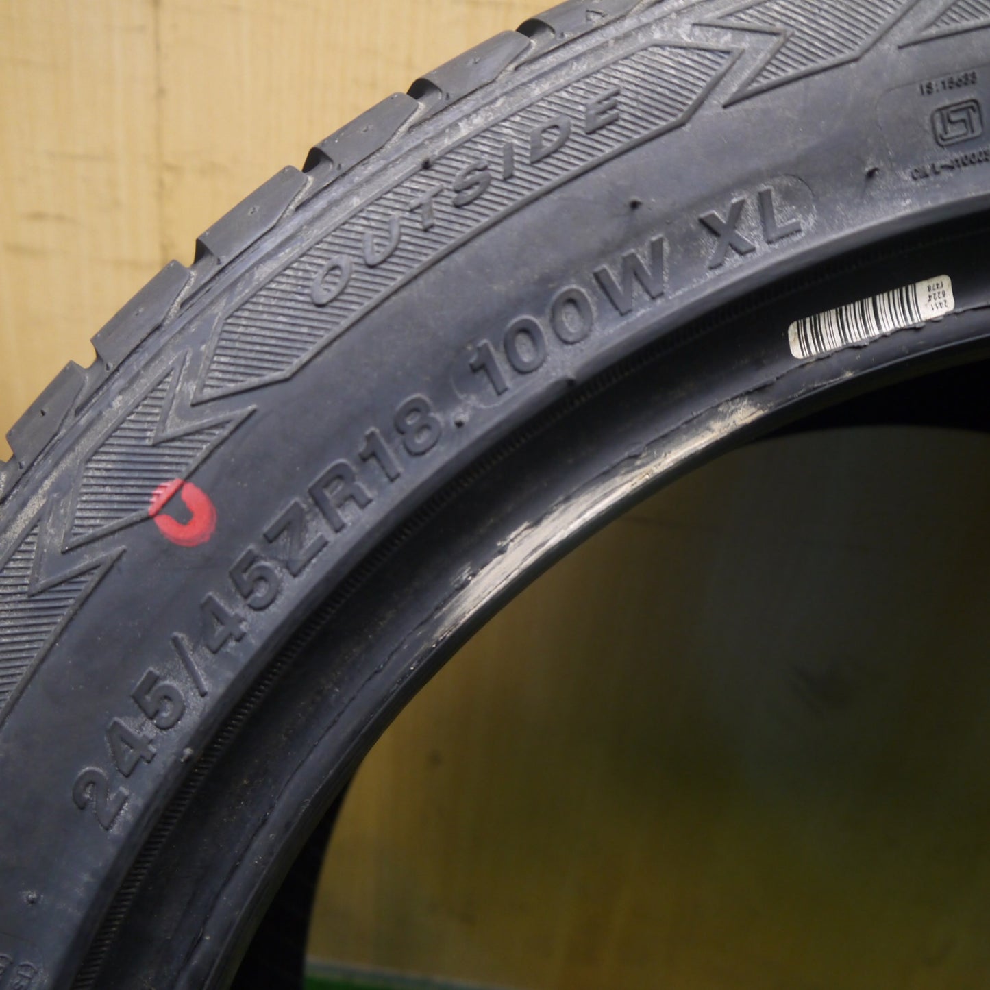 未使用！24年！2本★245/45R18 サイルン ATREZZO ZSR タイヤ 18インチ ベンツ スカイライン シーマ 等★5111005Hスタ