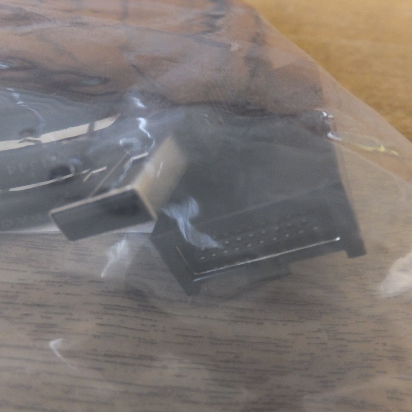 [送料無料] 未使用★アルパイン ALPINE ミツビシ車専用 アルパインナビゲーション専用 USB/HDMI 接続ユニット KCU-T600HU★