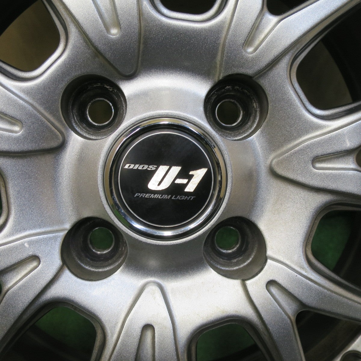 バリ溝！23年！キレイ！9.5分★スタッドレス 165/70R14 ダンロップ ウインターマックス WM02 DIOS U-1 PREMIUM LIGHT 14インチ PCD100/4H★5052903TTス