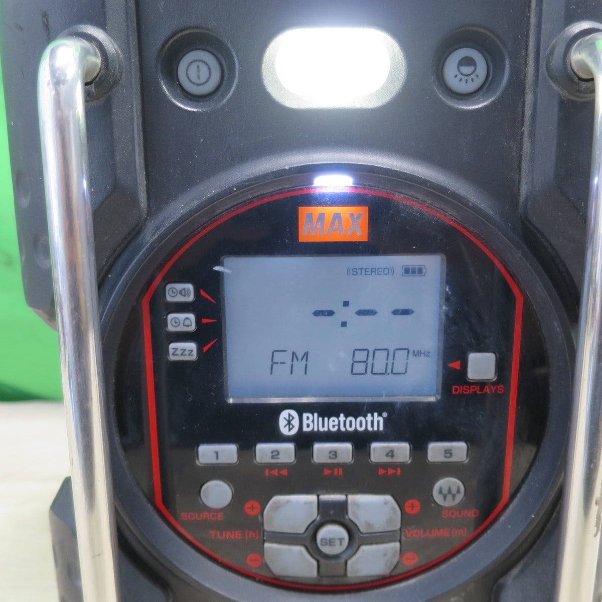 [送料無料] ☆マックス 充電式 オーディオ ラジオ AJ-RD431 本体のみ 現場 MAX 電動 工具☆