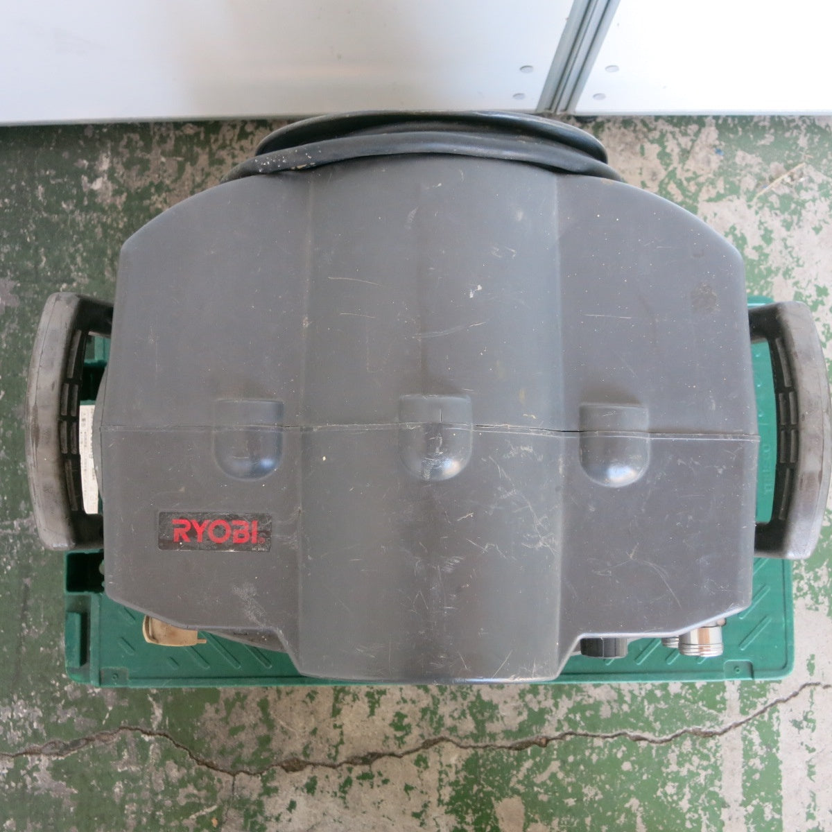 [送料無料] ◆RYOBI エアコンプレッサ ACP-1200 電動 工具 コード式 エアー 1.5馬力 20L 空気 リョービ 現状品◆
