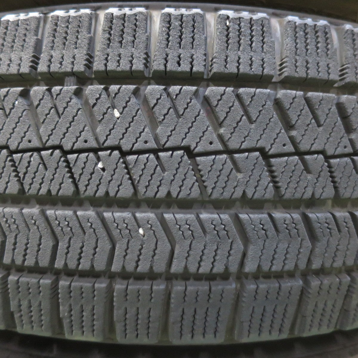 キレイ★スタッドレス 185/65R15 ブリヂストン ブリザック VRX2 TOPRUN トップラン 15インチ PCD100/4H★5072506イス