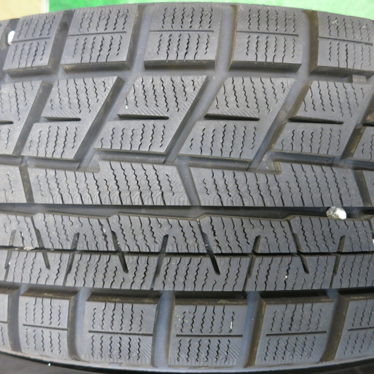 バリ溝！24年！キレイ！9.5分以上★スタッドレス 185/65R15 ヨコハマ アイスガード iG60 Exceeder エクシーダー 15インチ PCD100/4H★5113012HAス