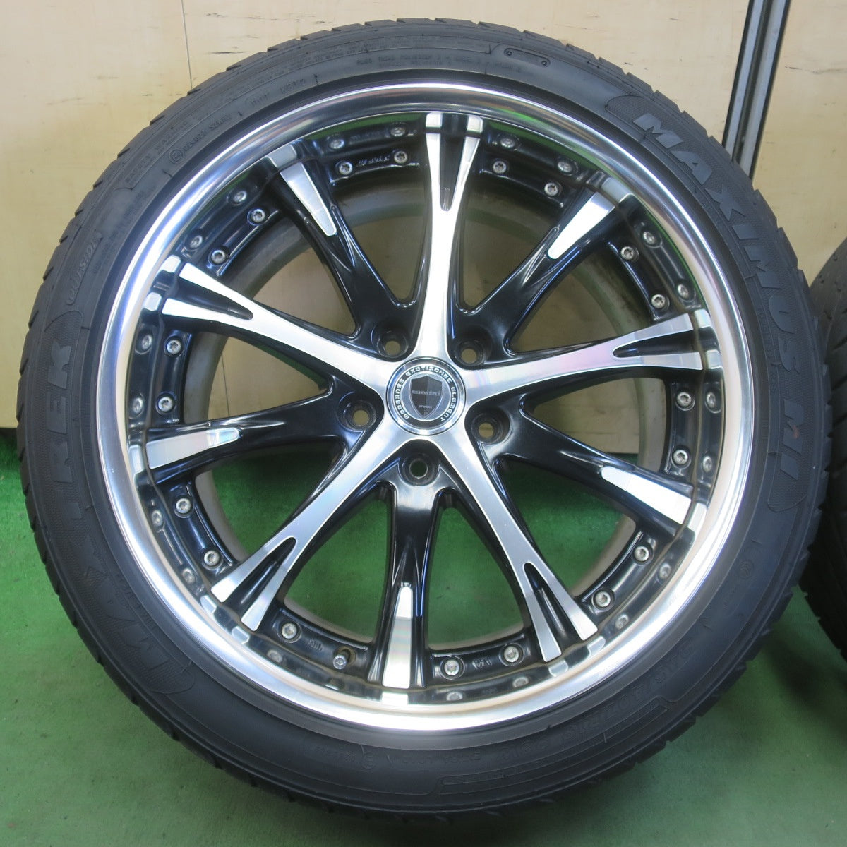 バリ溝！22年！キレイ！9.5分★WORK SCHWERT SW4 245/40R19 マックストレック MAXIMUS M1 19インチ ワーク シュバート PCD114.3/5H★6051506イノ