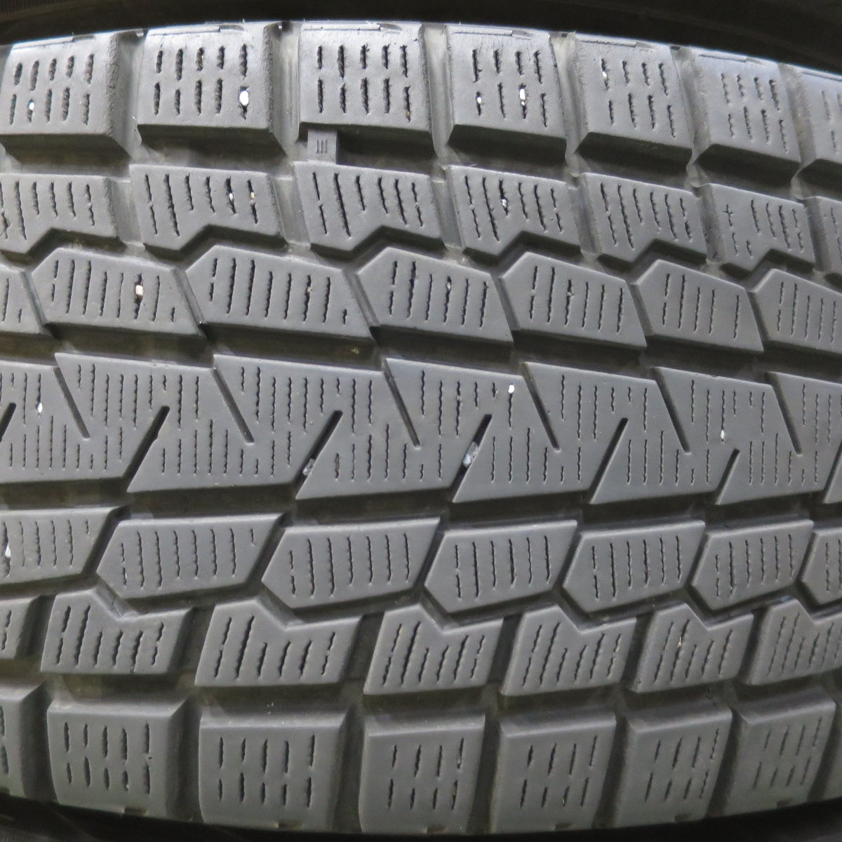 キレイ！22年◎スタッドレス 225/65R17 ヨコハマ アイスガード G075 ravrion RM01 ラブリオン 17インチ PCD114.3/5H◎6081108IMス