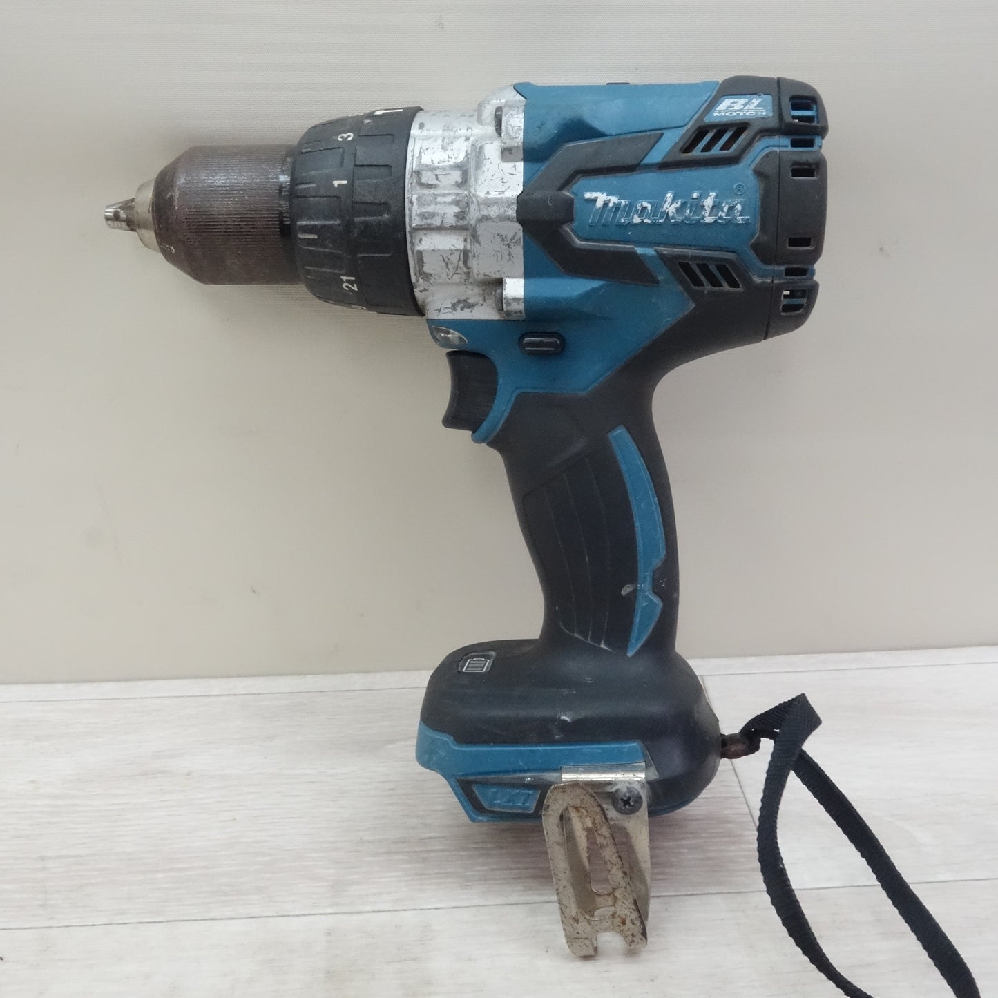 [送料無料] ☆マキタ 充電式 震動 ドライバドリル HP481D 電動 工具 振動 makita☆