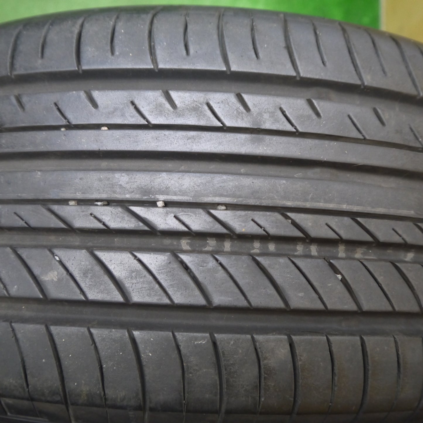 バリ溝！9.5分！2本★225/55R18 ヨコハマ アドバン dB V552 タイヤ 18インチ ZR-V エルグランド XV フォレスター アウトランダー 等★6010707Hノタ