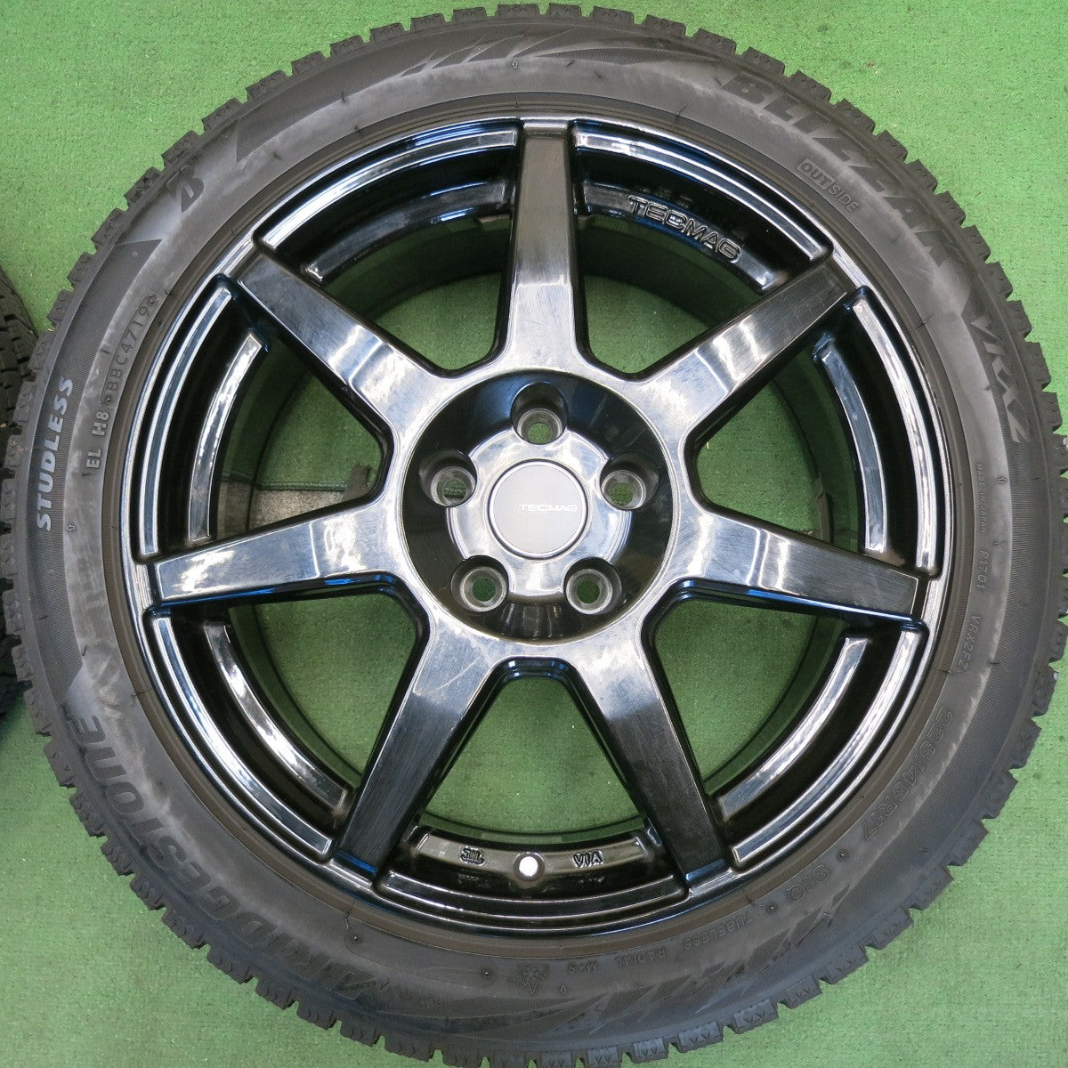 バリ溝！9分◎アルファロメオ 等 TECMAG Type 207R 225/45R17 スタッドレス ブリヂストン ブリザック VRX2 テクマグ 17インチ PCD110/5H◎6081308HAス