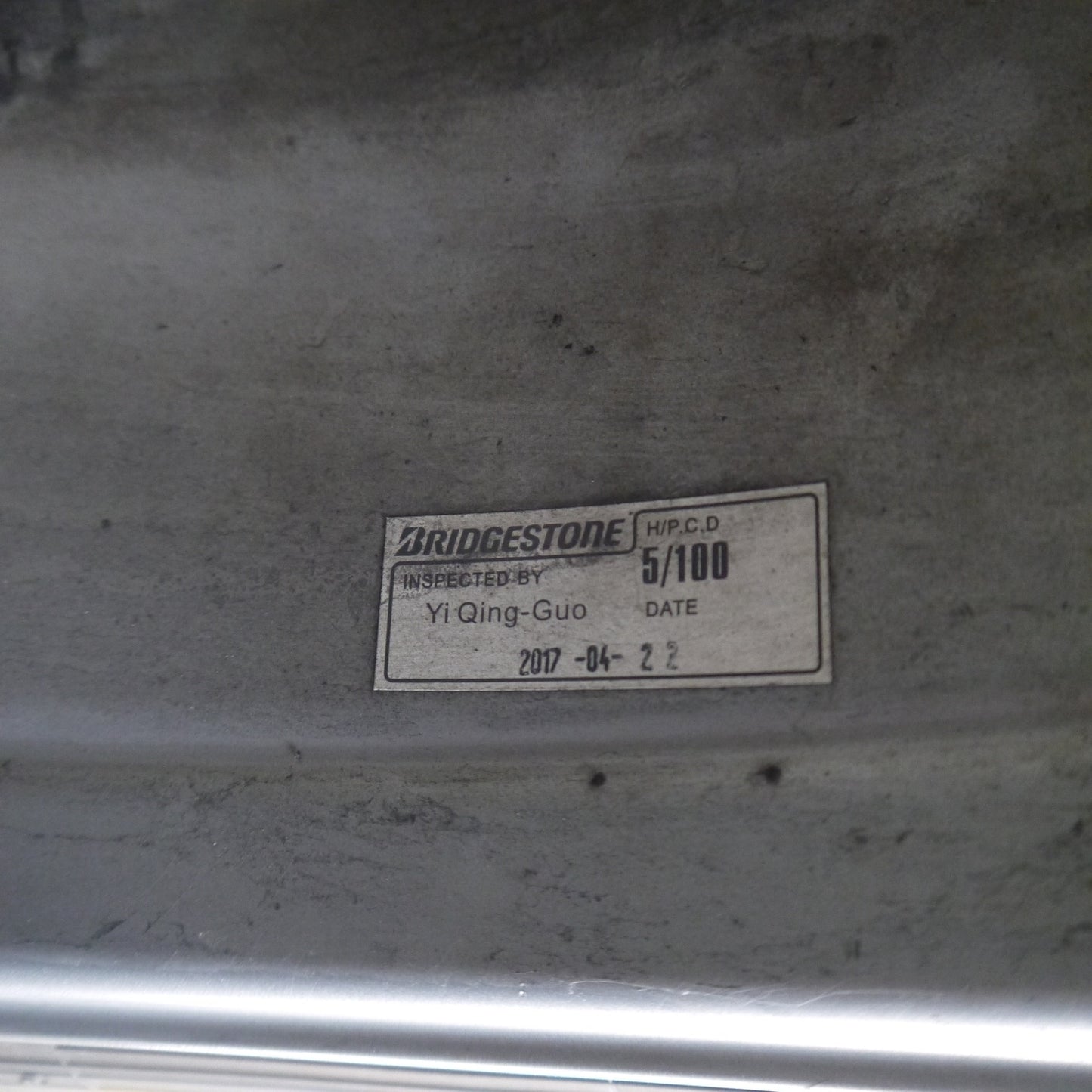 ほぼ未使用！24年！キレイ★プリウス 等 195/65R15 スタッドレス ヨコハマ アイスガード iG60 BALMINUM TR10 バルミナ 15インチ PCD100/5H★6012006Hス