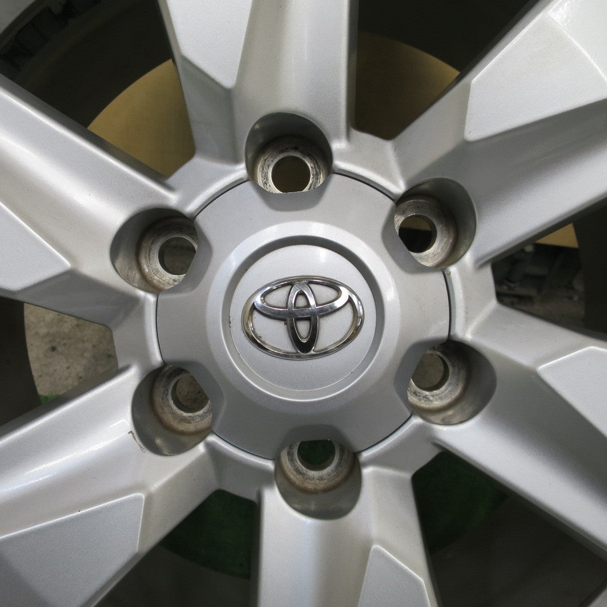 キレイ★トヨタ 150系 ランクル プラド 純正 ホイール 17インチ 17×7.5J PCD139.7/6H★6051905NGホ