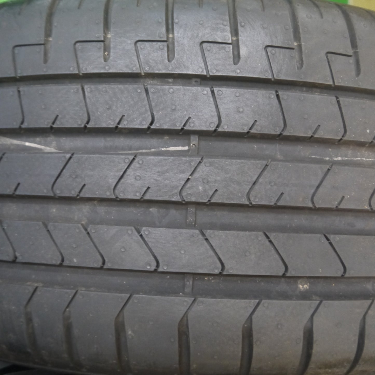 [送料無料] 新車外し！24年★BMW i5 eDrive40 Mスポーツ 純正 245/45R19 ピレリ PZERO 19インチ PCD112/5H★4110803Hノ
