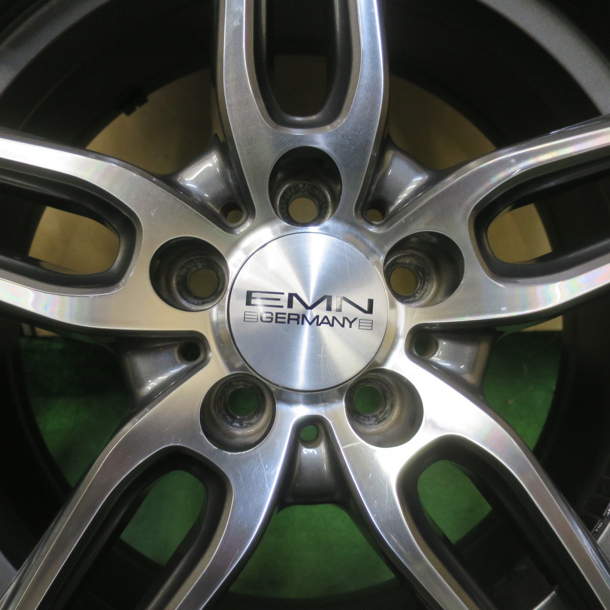 バリ溝！8.5分◎ベンツ 等 EMN GERMANY 225/45R17 スタッドレス ミシュラン X-ICE SNOW 17インチ PCD112/5H◎6072008イス