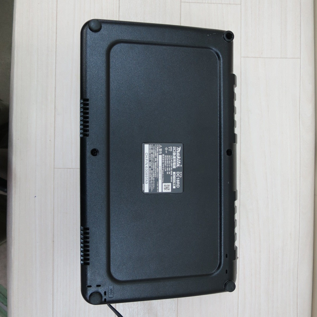 [送料無料] キレイ☆マキタ 2口 急速 充電器 DC18RD 7.2-18V 用 AC100V 電動 工具 makita☆