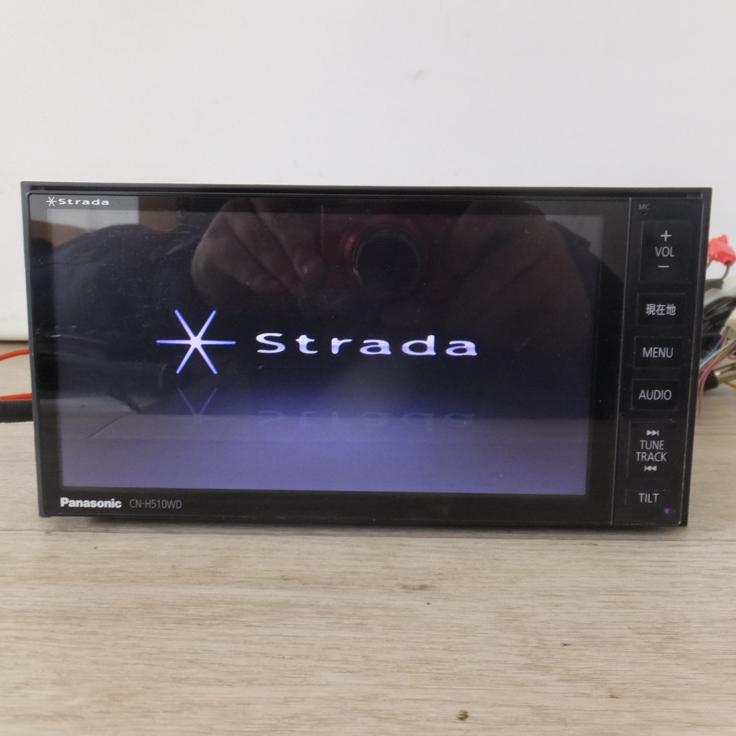 [送料無料] ★パナソニック Panasonic HDDカーナビステーション Strada CN-H510WD[44]★