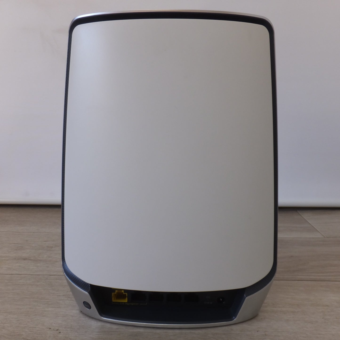 [送料無料] 美品 現状品★ネットギア NETGEAR Orbi AX6000 トライバンドメッシュ WiFi6 システム スターターキット 3台セット RBR850 RBS850 ×2★