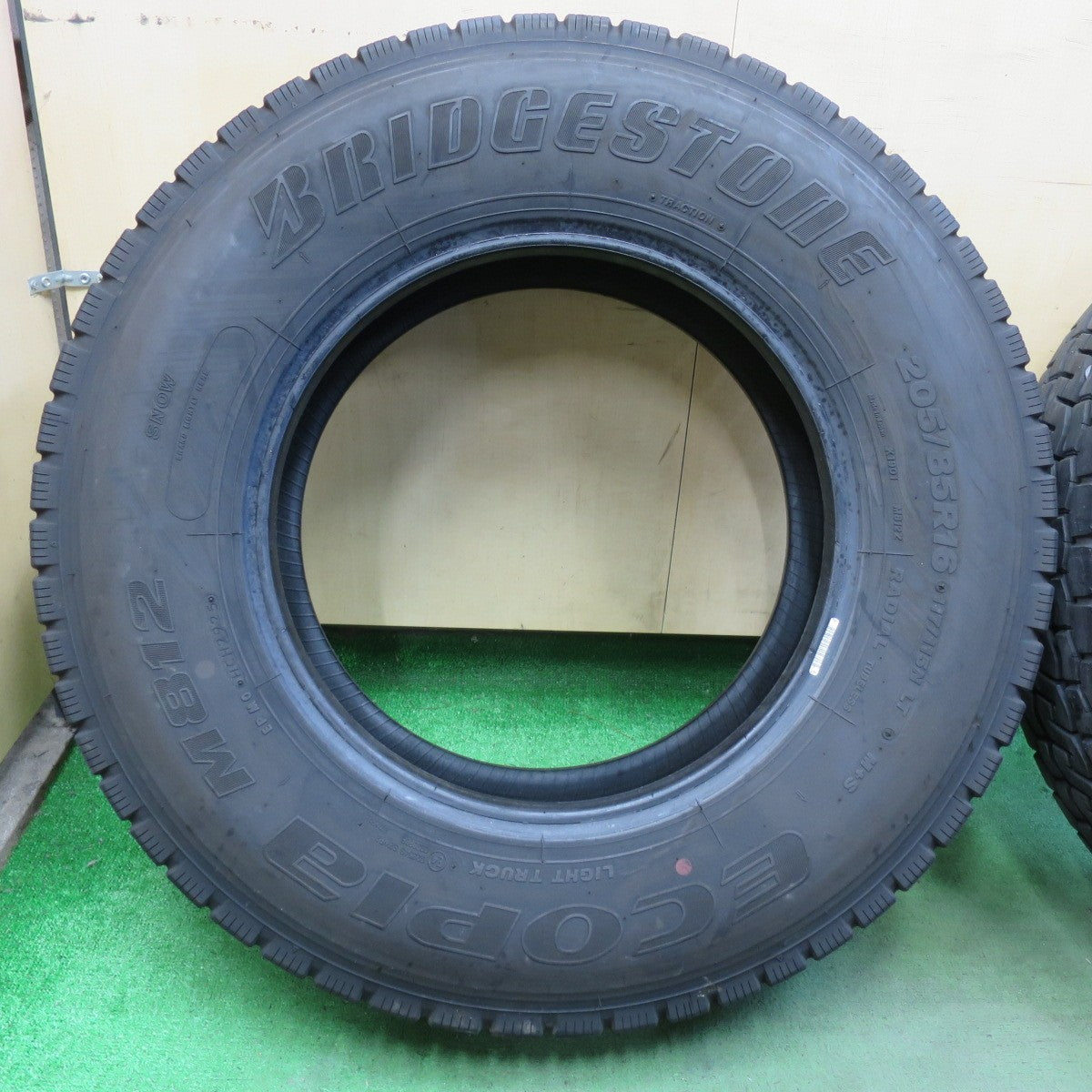 バリ溝！25年！9分！6本★トラック タイヤ 205/85R16 117/115N ブリヂストン エコピア M812 ミックス オールシーズン 16インチ★5102310イスタ