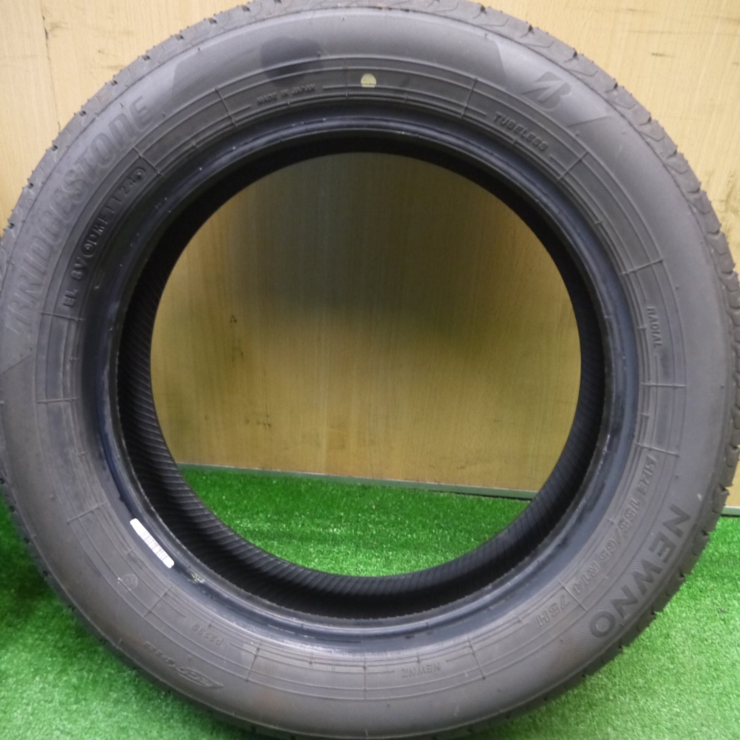[送料無料] バリ溝！24年！ほぼ10分★155/65R14 ブリヂストン NEWNO タイヤ 14インチ ニューノ N-BOX ワゴンR タント ムーヴ ウェイク スペーシア 等★5011702Hノタ