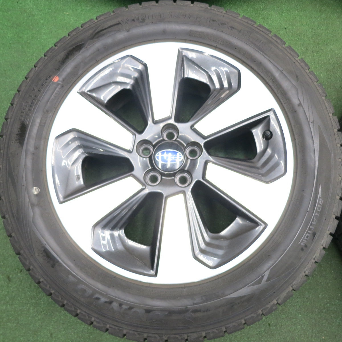 *送料無料* バリ溝！9分★スバル フォレスター 純正 225/60R17 スタッドレス ダンロップ ウインターマックス SJ8 17インチ PCD100/5H★4051706HAス