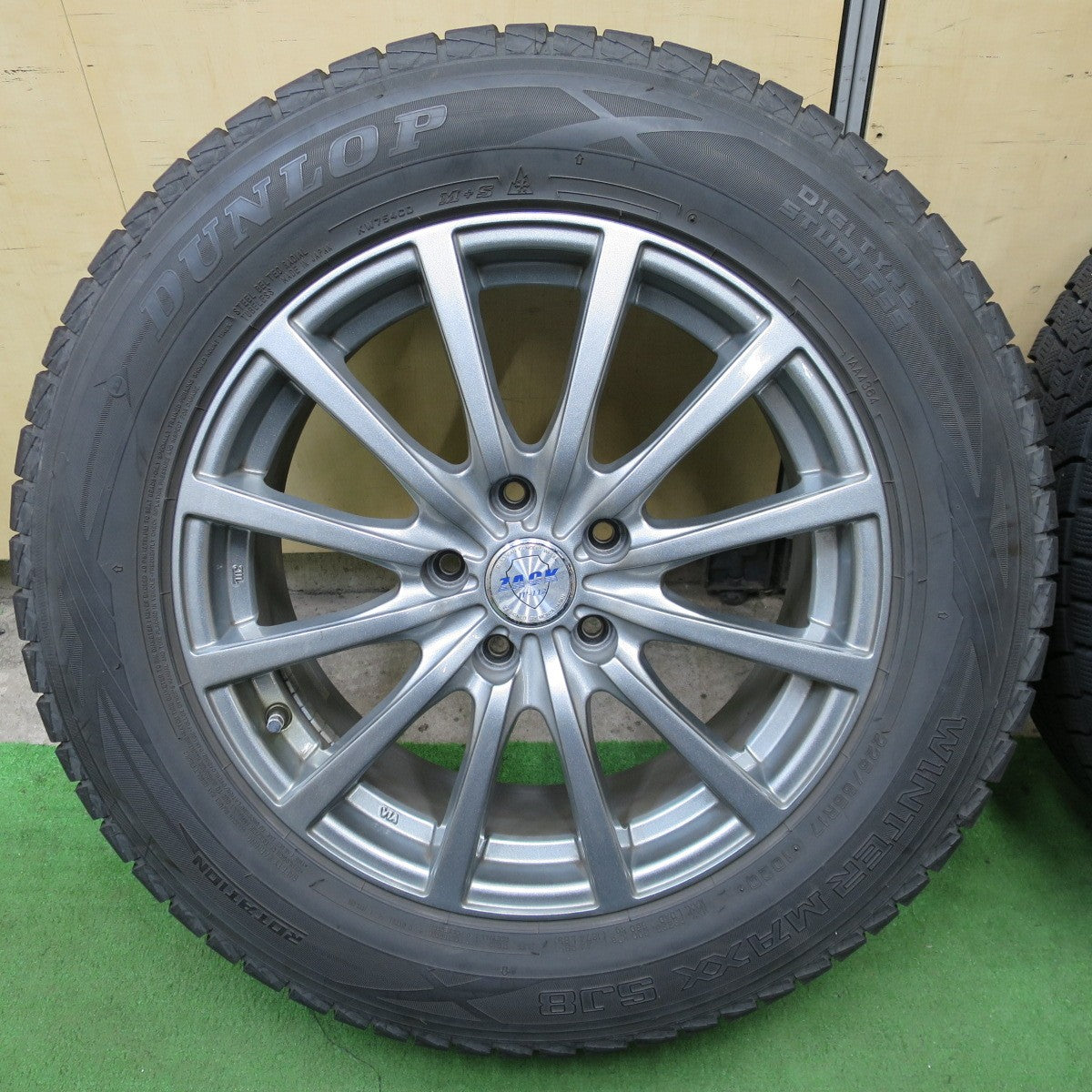 バリ溝！キレイ！9.5分★スタッドレス 225/65R17 ダンロップ ウインターマックス SJ8 ZACK JP-112 MONZA ザック 17インチ PCD114.3/5H★6021404ナス