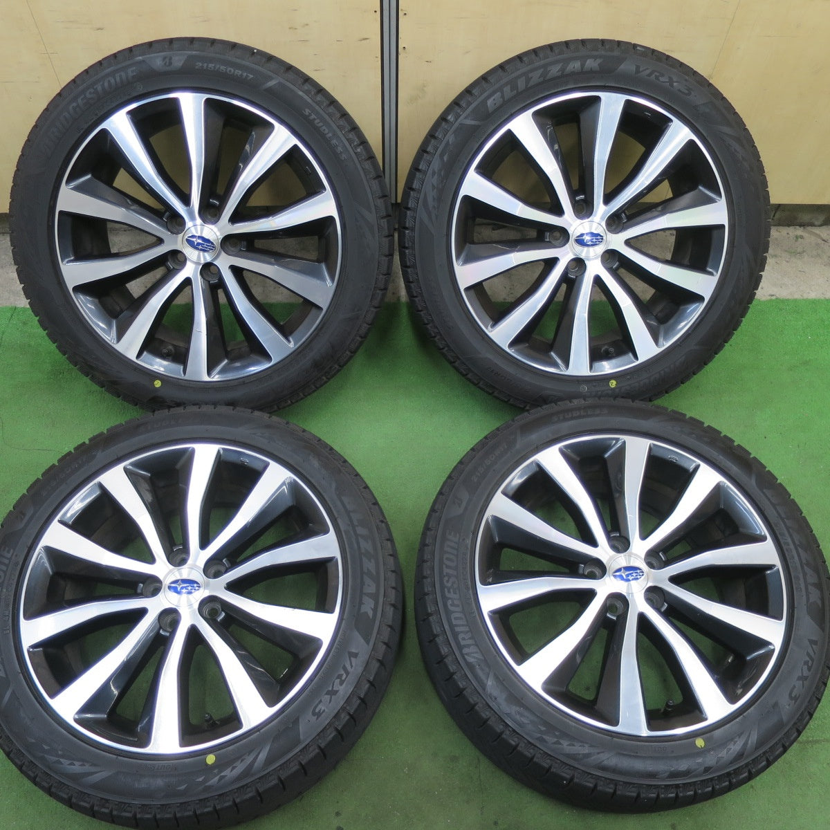 バリ溝！24年！9.5分★スバル エクシーガ クロスオーバー7 純正 215/50R17 スタッドレス ブリヂストン ブリザック VRX3 17インチ PCD100/5H★6021808TTス