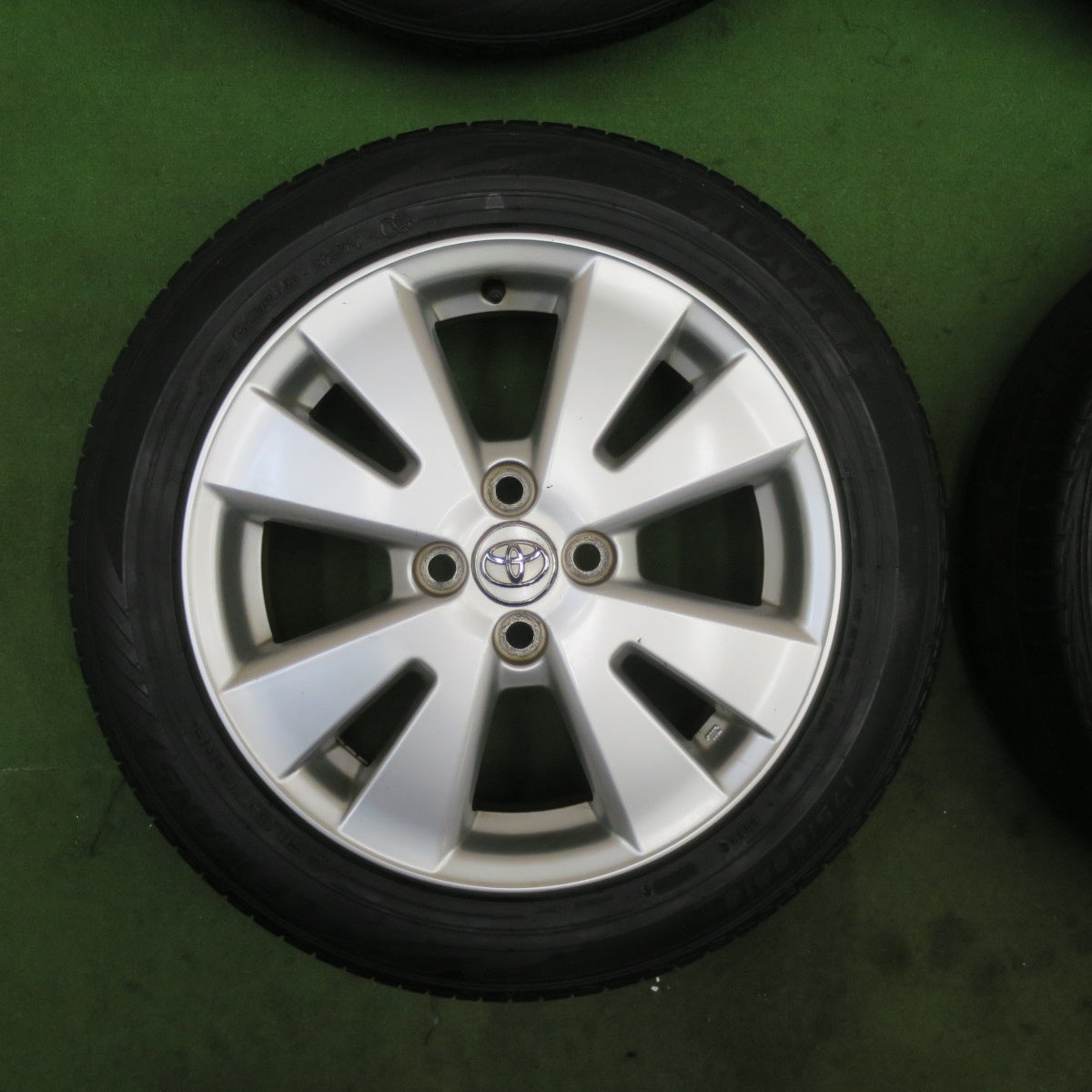 バリ溝！22年！9分★トヨタ 100系 ラクティス 純正 175/60R16 ダンロップ LE MANS V ルマン5 16インチ PCD100/4H★6042706TTノ