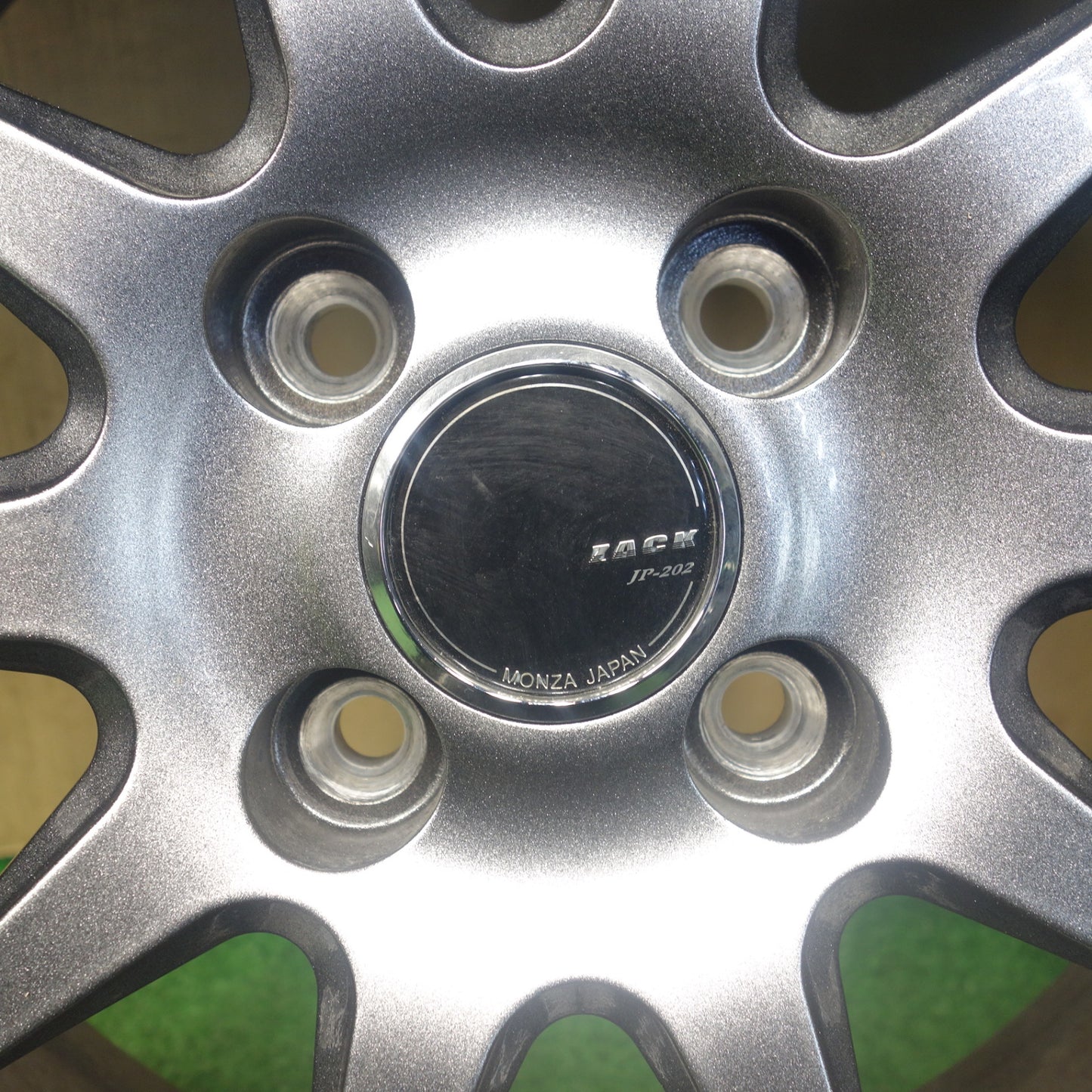 ほぼ未使用！キレイ★スタッドレス 195/65R16 グッドイヤー アイスナビ7 ZACK JP-202 MONZA ザック モンツァ 16インチ PCD100/4H★6020702KTス