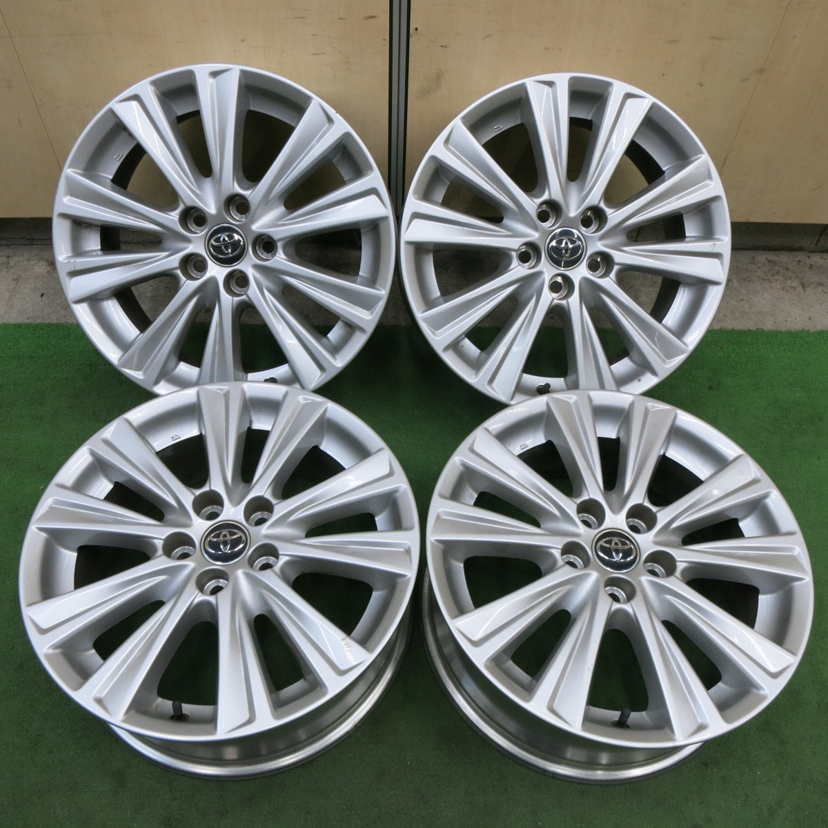 4本価格★トヨタ 30系 アルファード ヴェルファイア 純正 ホイール 18インチ 18×7.5J PCD114.3/5H★6011705ナホ