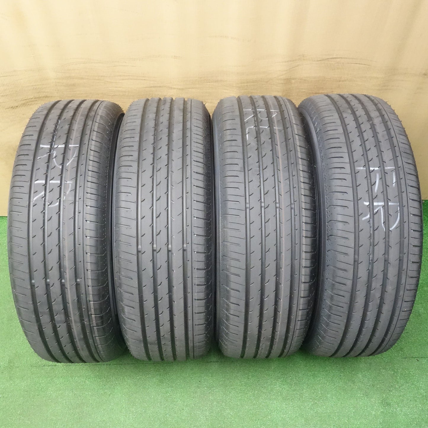 新車外し！26年★トヨタ 40系 アルファード ヴェルファイア 純正 225/65R17 ヨコハマ アドバン V03 17インチ PCD120/5H★6031503KTノ
