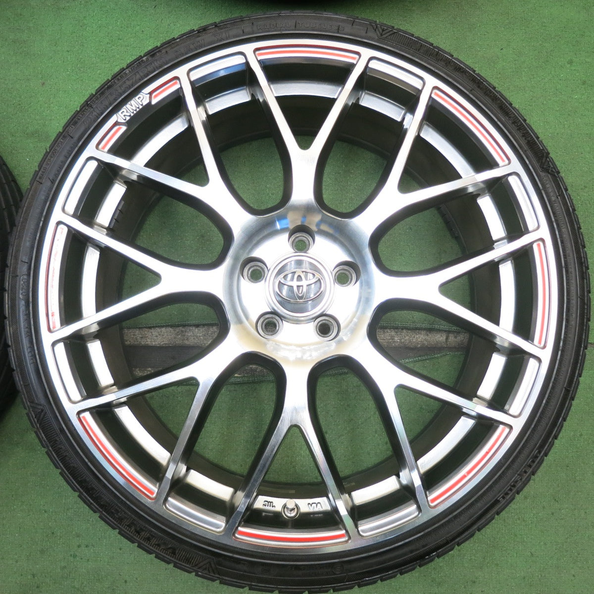 4本価格◎プリウス インプレッサ 等 RMP 215/35R19 ウィンラン R330 社外 アルミ 19インチ PCD100/5H◎6082502HAノ