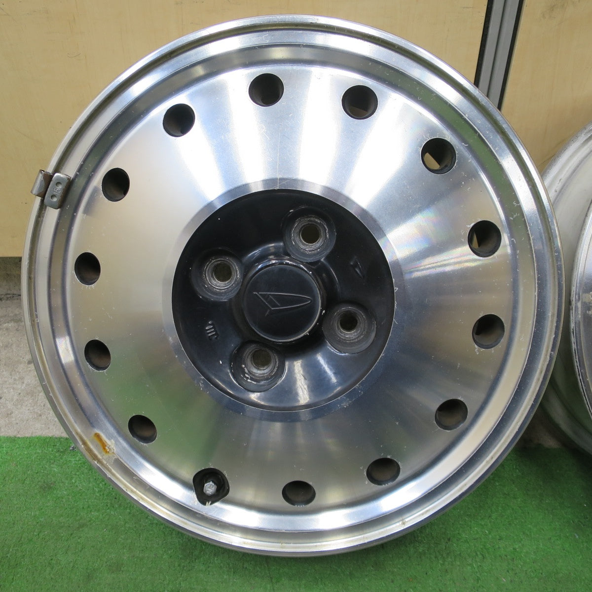 4本価格★ダイハツ ネイキッド 純正 ホイール 14インチ 14×4.5J PCD100/4H★6061704NGホ