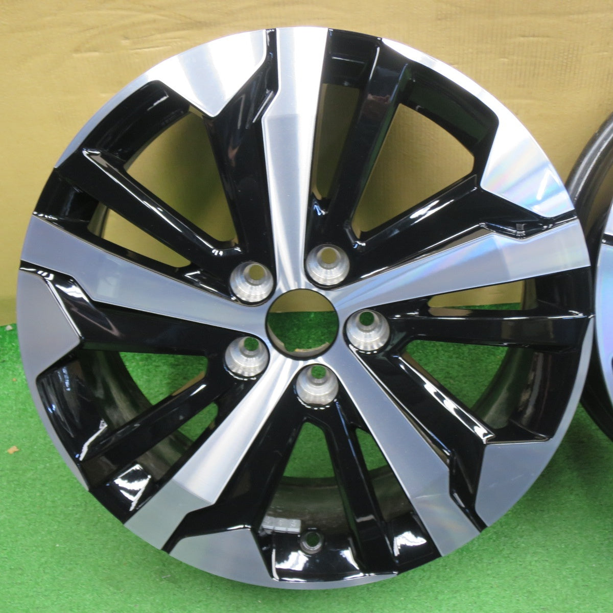 キレイ★プジョー リフター GT 純正 ホイール 17インチ 17×7J PEUGEOT PCD108/5H★6062602NKホ