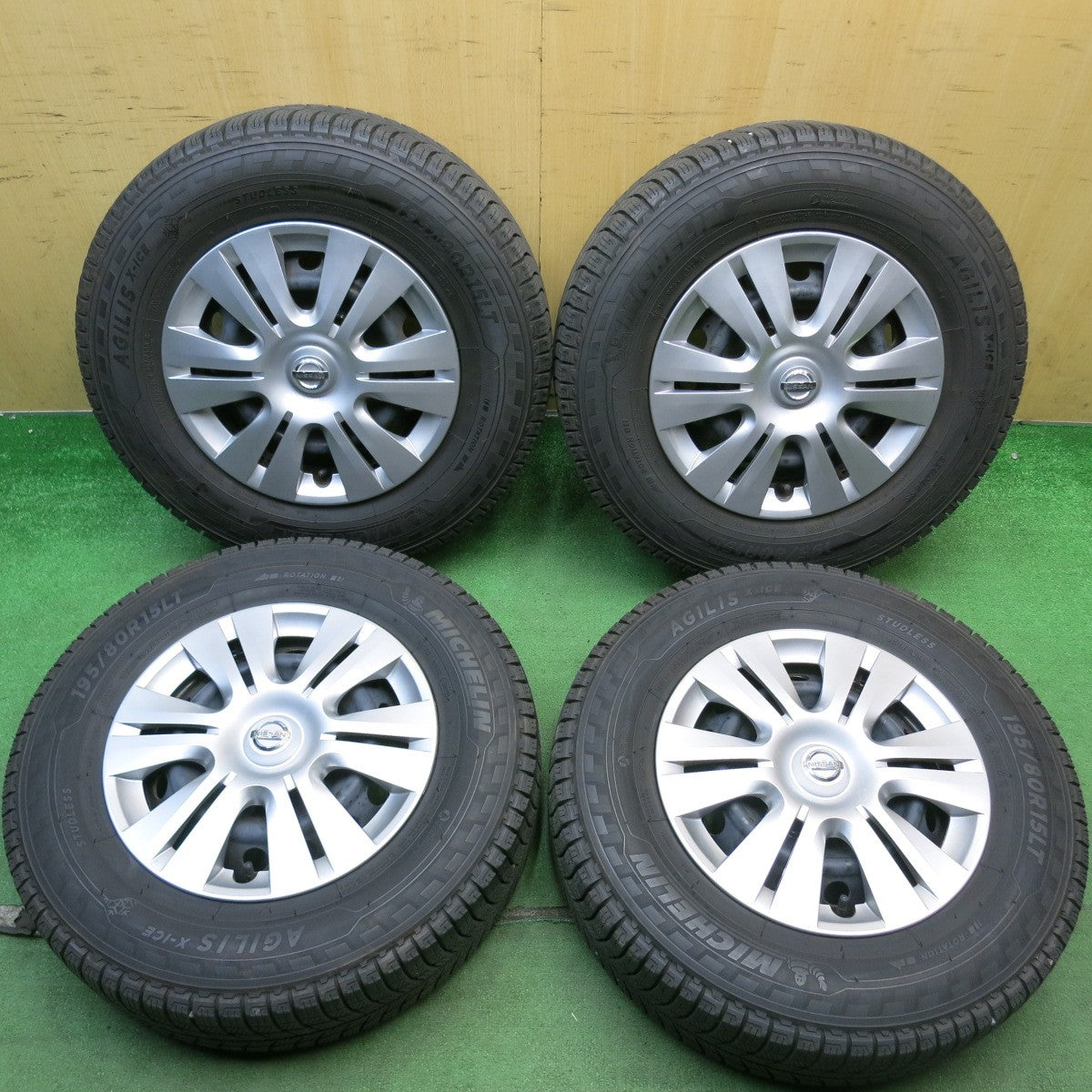 キレイ◎日産 NV350 キャラバン 純正 スチール 195/80R15 107/105R スタッドレス ミシュラン AGILIS X-ICE 15インチ PCD139.7/6H◎6071208HAス