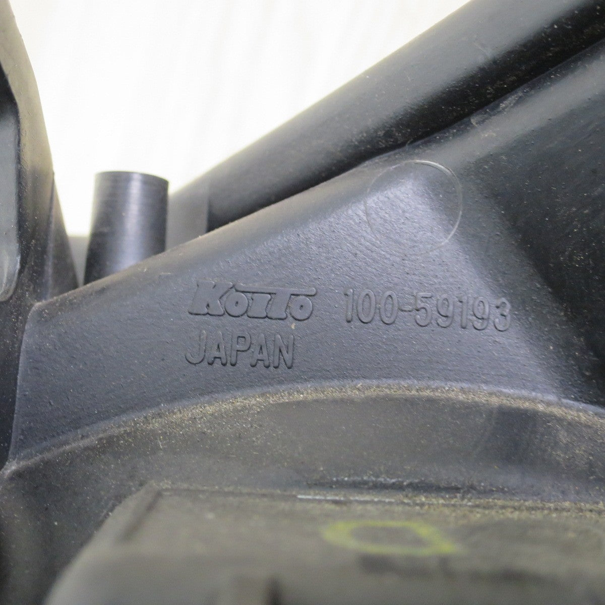 ♪スズキ MH23S ワゴンR 純正 HID 左 ヘッドライト KOITO 100-59193 左側のみ ヘッドランプ 照明 カー パーツ♪ [送料無料]