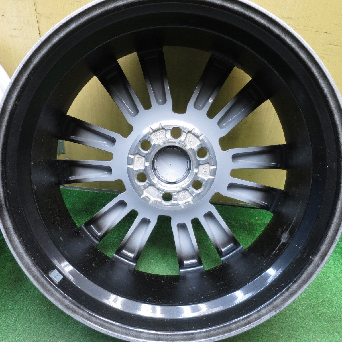 [送料無料] 新車外し★レクサス LX 600 純正 RAYS ホイール 22インチ 22×8J レイズ 製 PCD139.7/6H★5031110Hホ