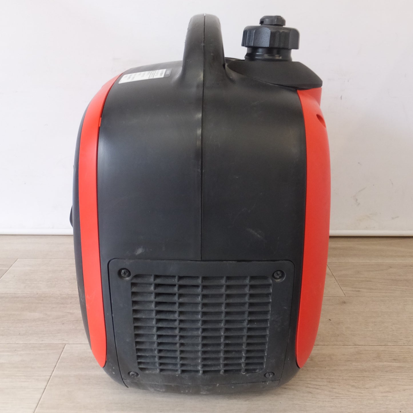 [送料無料] 岐阜発★やまびこ 新ダイワ shindaiwa 携帯用発電機 iEG1600M-Y IEG1600M インバーター発電機　空冷4サイクル OHV★