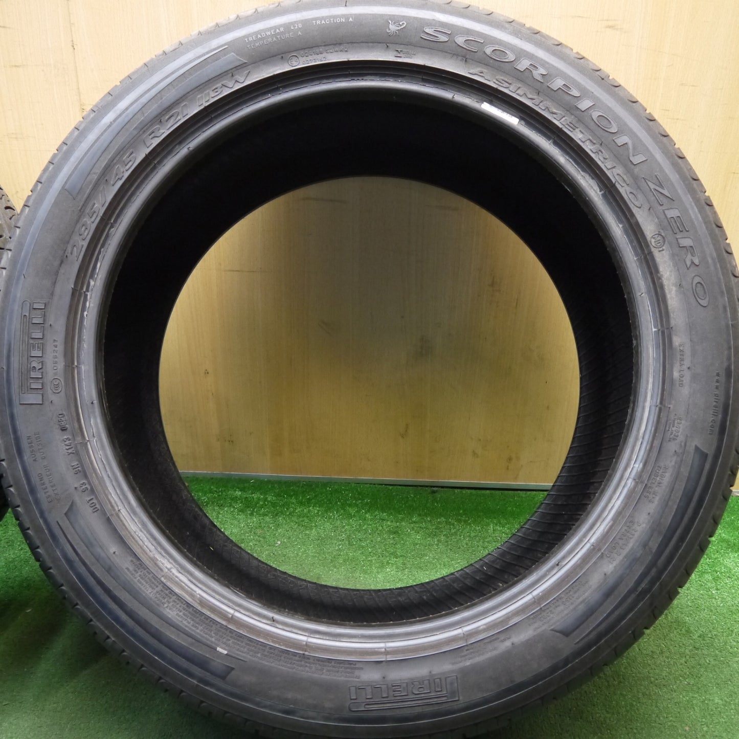 バリ溝！9.5分！2本★285/45R21 ピレリ スコーピオン ゼロ アシンメトリコ SCORPION ZERO 21インチ タイヤ ベンツ Gクラス ゲレンデ 等★6032506Hノタ