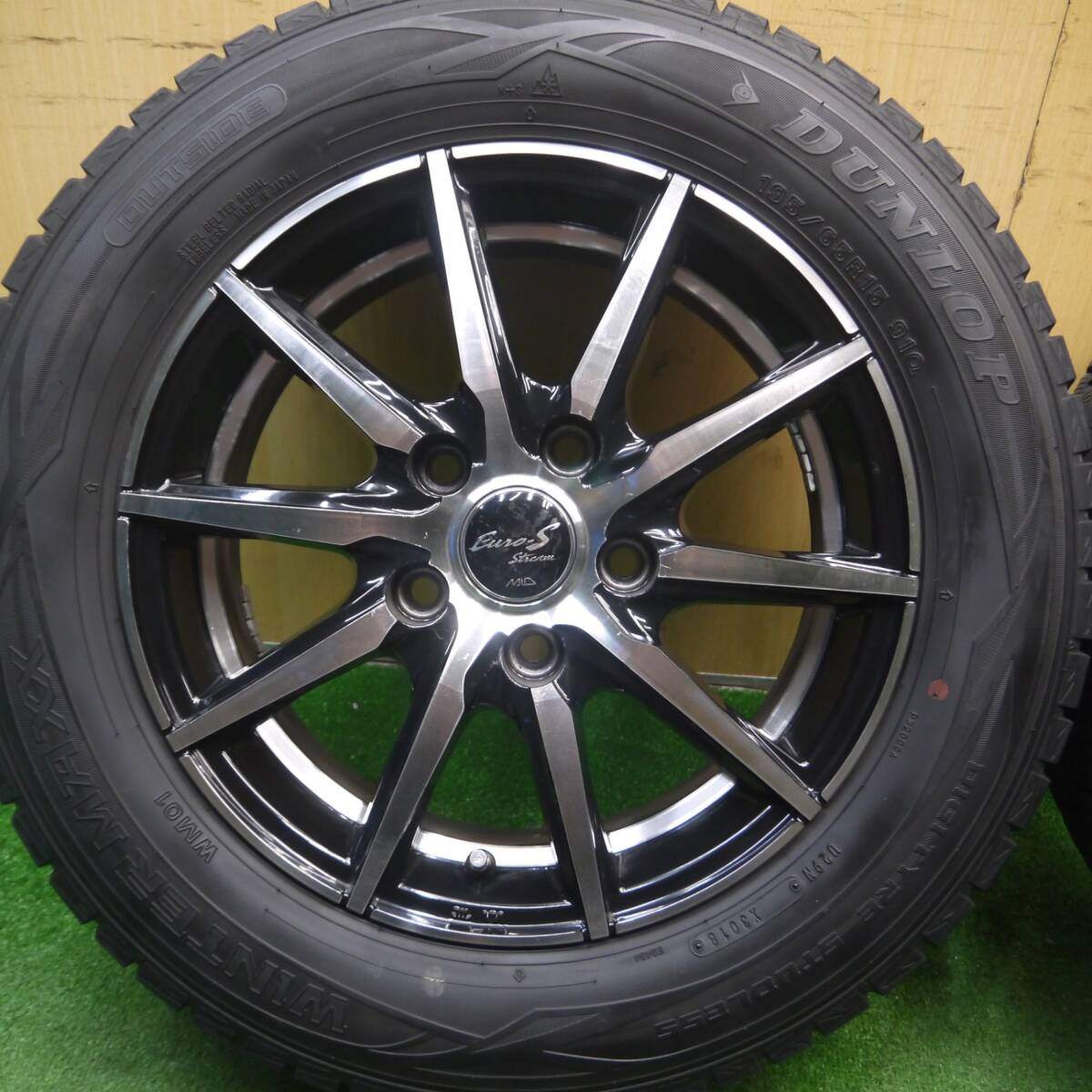 バリ溝！8.5分★スタッドレス 195/65R15 ダンロップ ウインターマックス WM01 Euro-S Stream MiD 15インチ PCD114.3/5H★5022602Hス