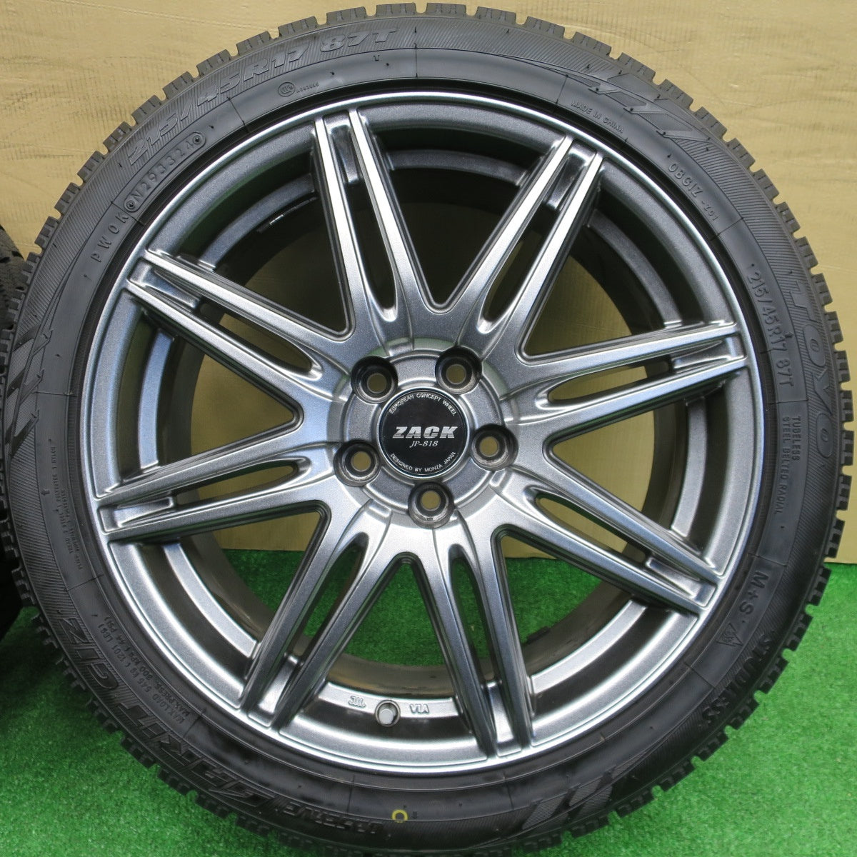 ほぼ未使用！24年！キレイ★86 BRZ 等 215/45R17 スタッドレス トーヨー オブザーブ ガリット GIZ ZACK JP-818 MONZA ザック 17インチ PCD100/5H★5121306NKス