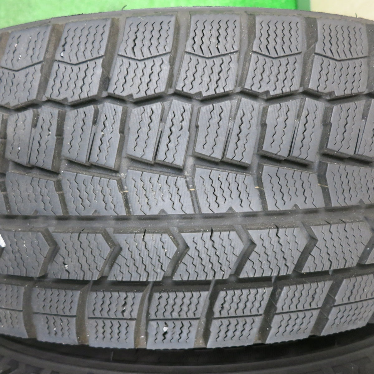 [送料無料] バリ溝！22年！9.5分以上★スタッドレス 195/65R15 ダンロップ ウインターマックス WM02 ravrion ラブリオン 15インチ PCD114.3/5H★4111910TNス