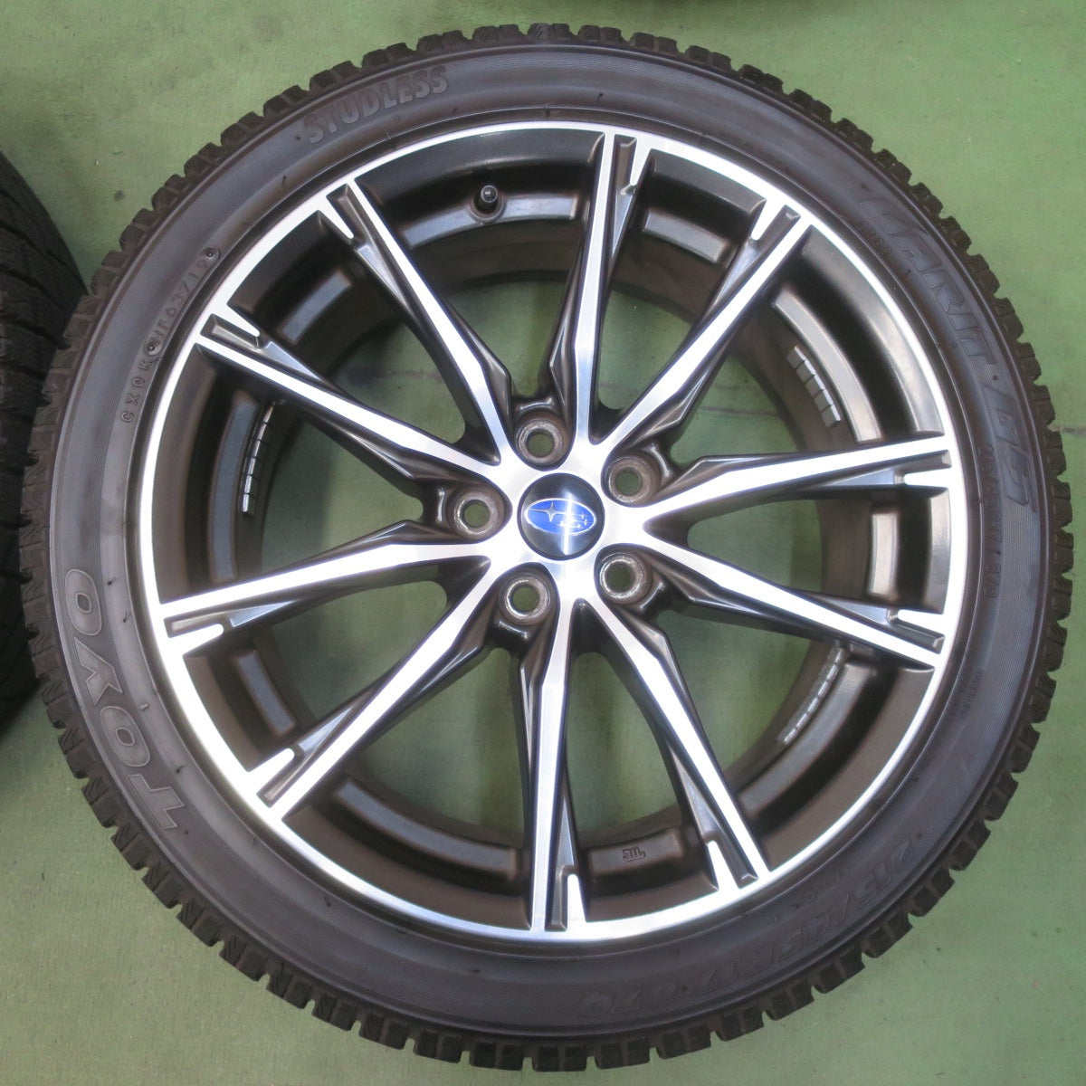バリ溝！9.5分◎スバル ZC6 BRZ トヨタ 86 純正 215/45R17 スタッドレス トーヨー ガリット G5 17インチ PCD100/5H◎6072303イス