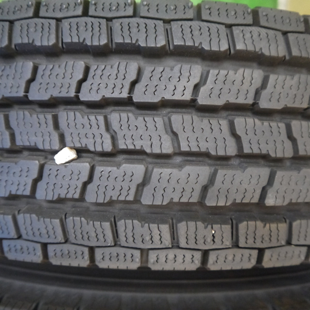 バリ溝！25年！キレイ！9.5分以上◎スタッドレス 145/80R12 80/78N ヨコハマ アイスガード iG91 JOKER ジョーカー 12インチ PCD100/4H◎6100606Hス