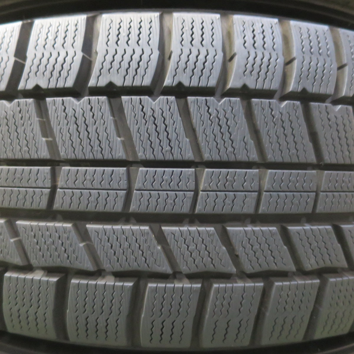 バリ溝！22年！キレイ！ほぼ10分◎スタッドレス 215/60R16 オートバックス ノーストレック N5 MANARAY SPORT マナレイ スポーツ 16インチ PCD114.3/5H◎6081908イス