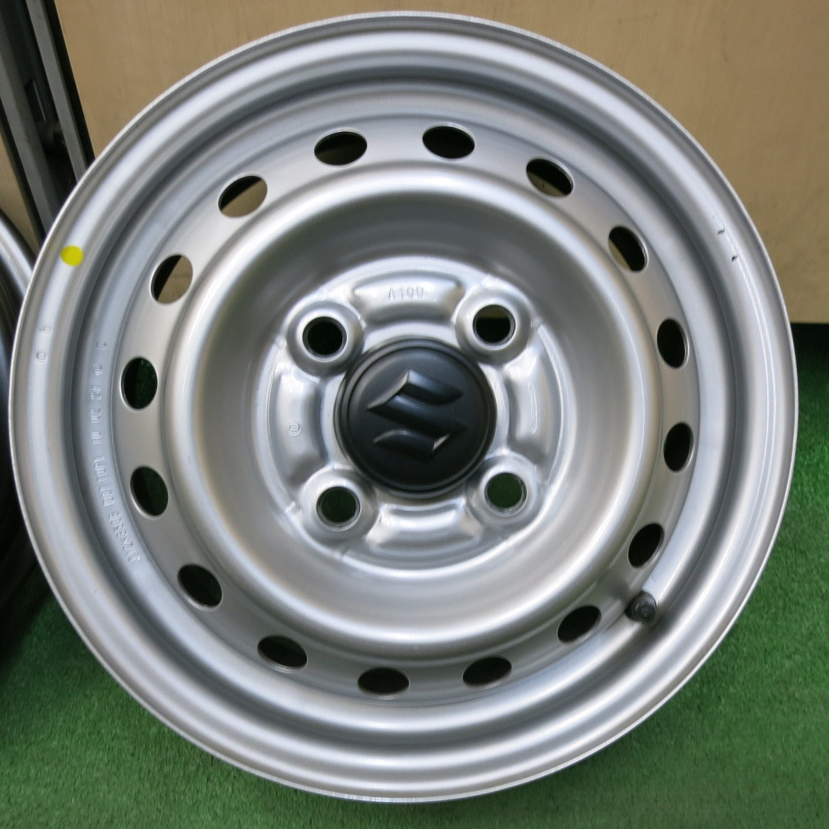 [送料無料] 新車外し★スズキ キャリイ 純正 スチール ホイール 12インチ 12×3.50B キャリィ キャリー PCD100/4H★5031403SYホ